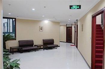 Huijing Holiday Hotel Шанхай Екстериор снимка